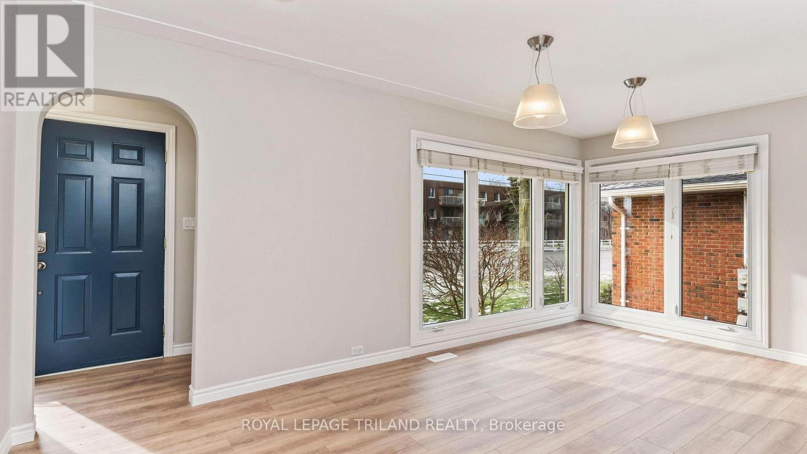 374 Elm Street, St. Thomas, Ontario  N5R 1K1 - Photo 6 - X12825864