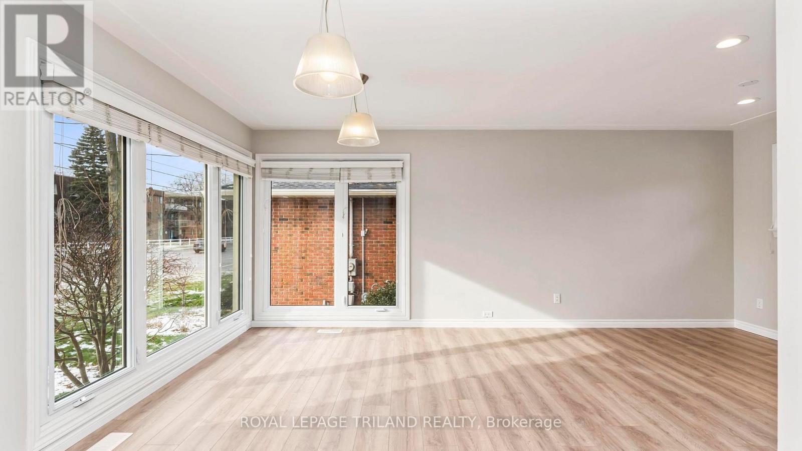 374 Elm Street, St. Thomas, Ontario  N5R 1K1 - Photo 7 - X12825864