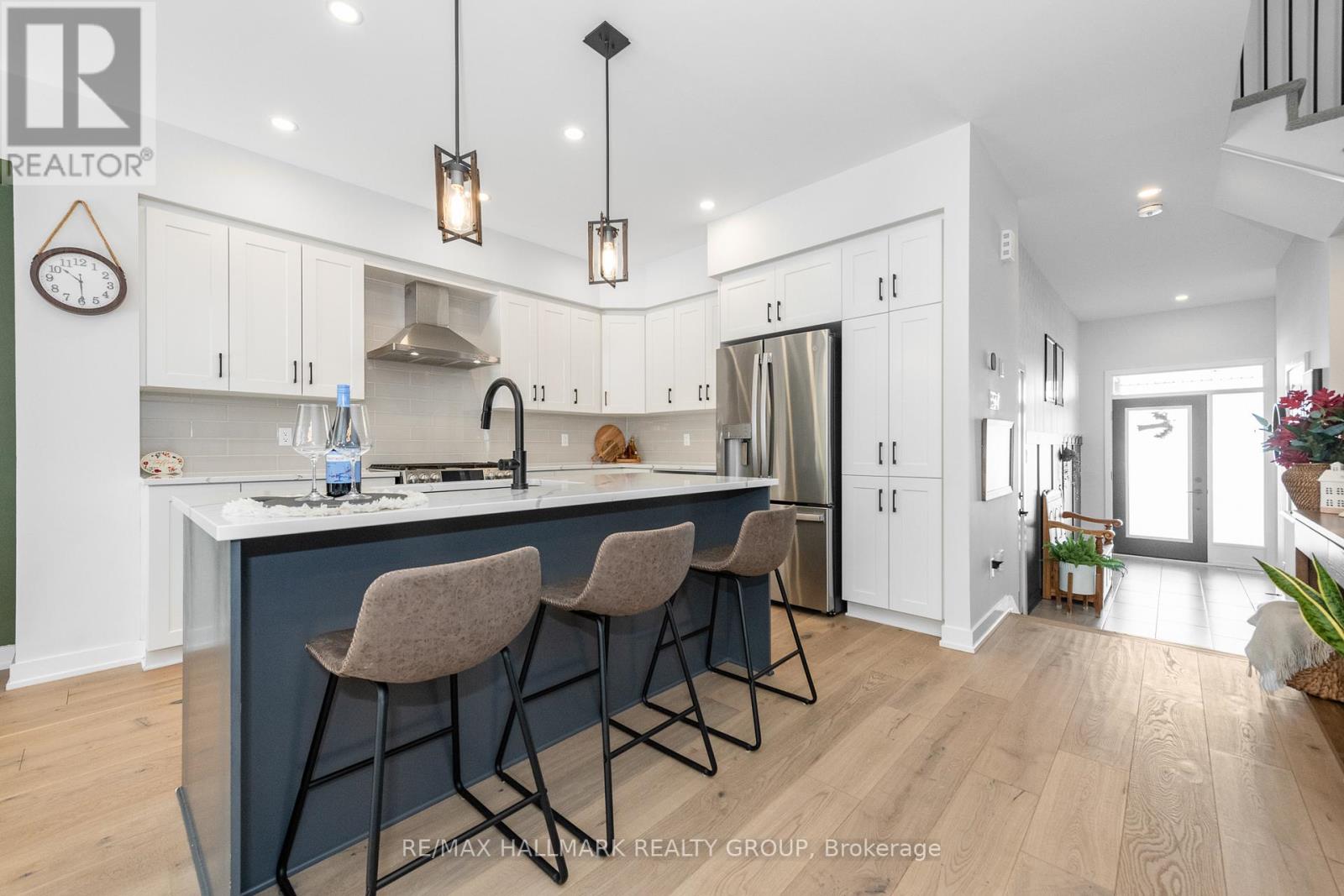 2260 Copperhead Street, Ottawa, Ontario  K1W 4W6 - Photo 10 - X12825844