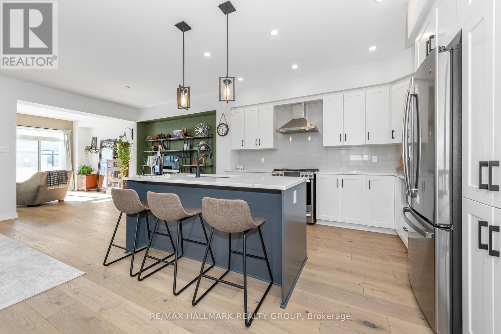 2260 Copperhead Street, Ottawa, Ontario  K1W 4W6 - Photo 8 - X12825844