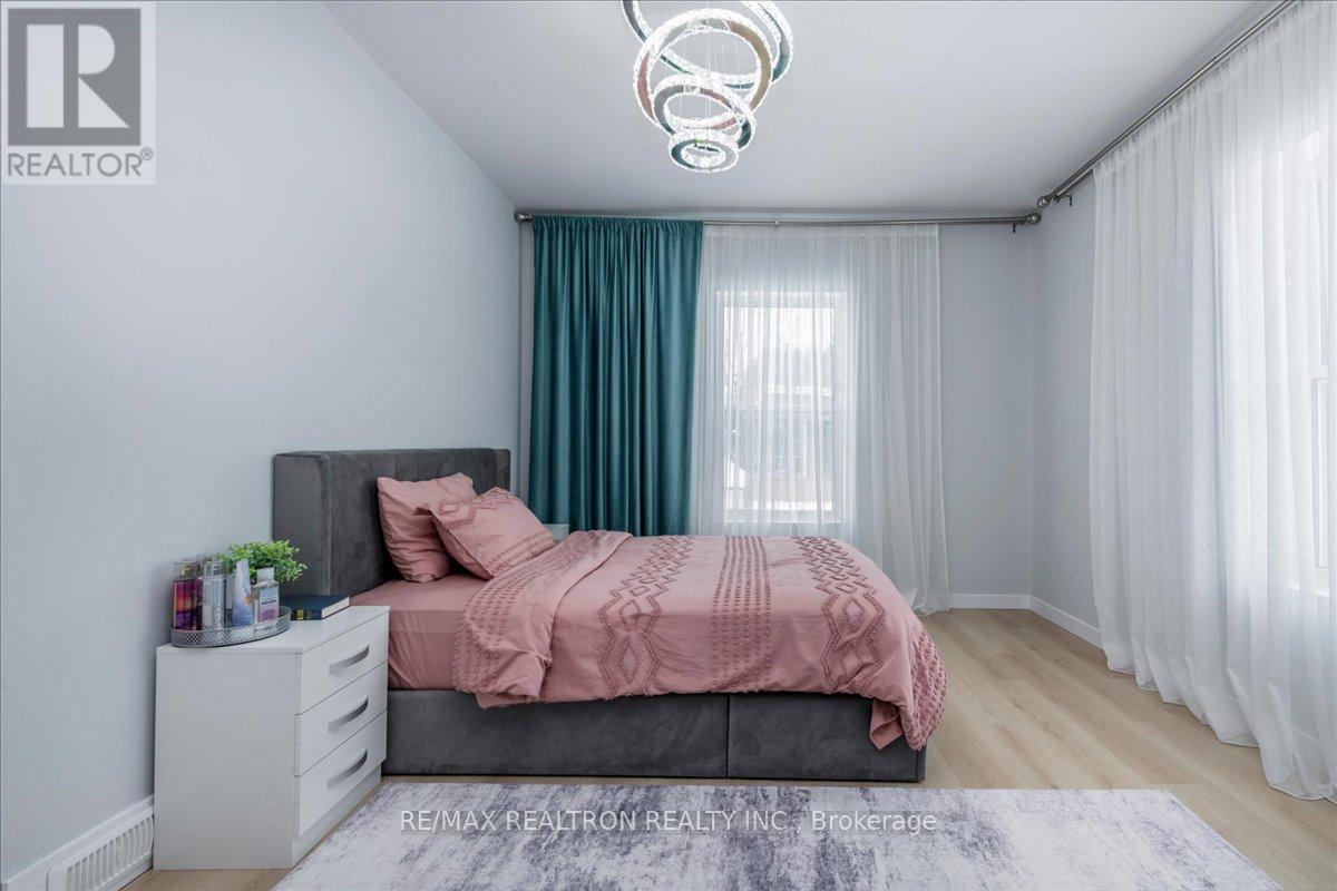 119 Jephson Street, Tay, Ontario  L0K 2A0 - Photo 23 - S12824130