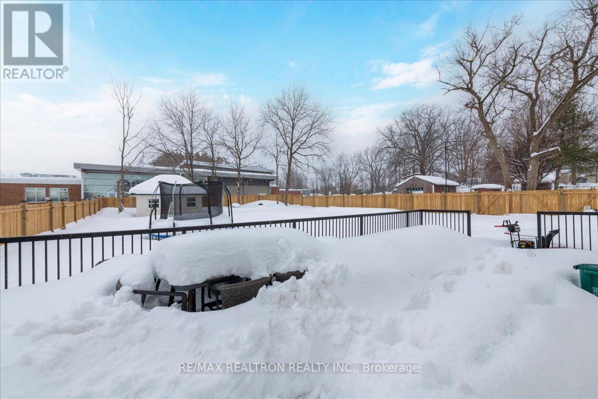 119 Jephson Street, Tay, Ontario  L0K 2A0 - Photo 28 - S12824130