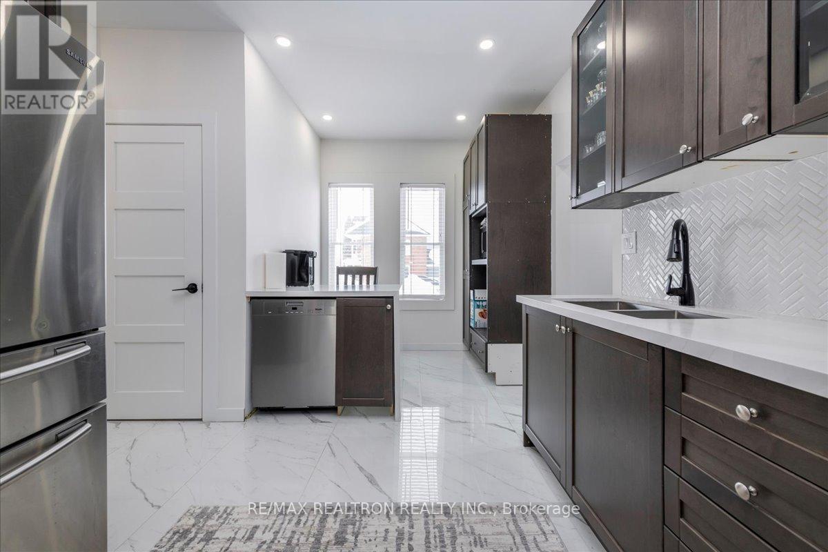 119 Jephson Street, Tay, Ontario  L0K 2A0 - Photo 12 - S12824130