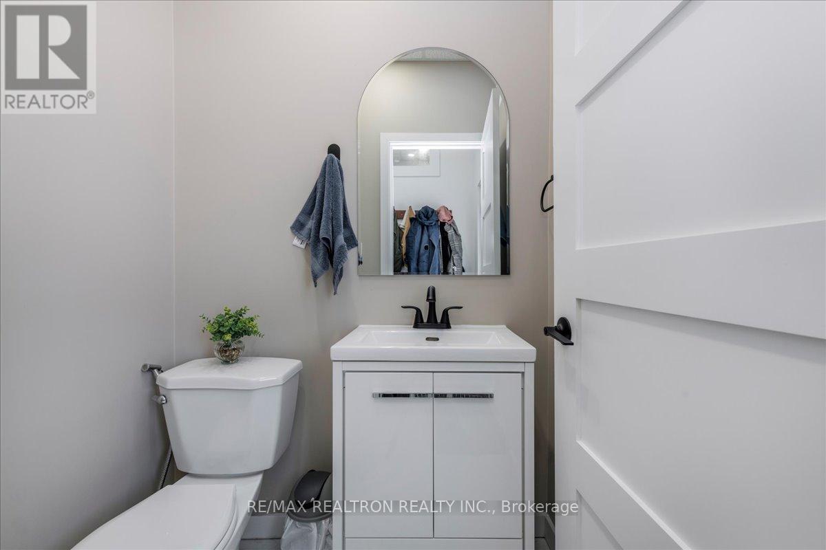 119 Jephson Street, Tay, Ontario  L0K 2A0 - Photo 14 - S12824130