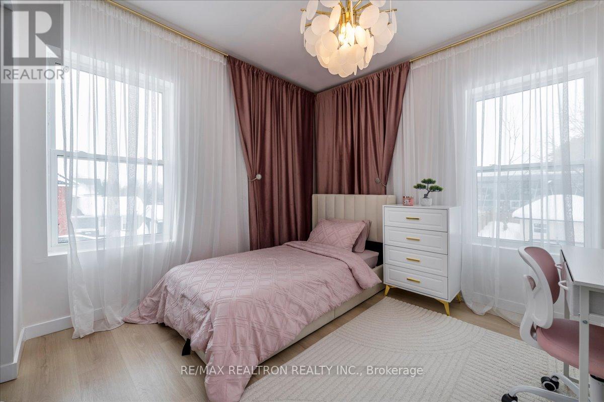 119 Jephson Street, Tay, Ontario  L0K 2A0 - Photo 21 - S12824130