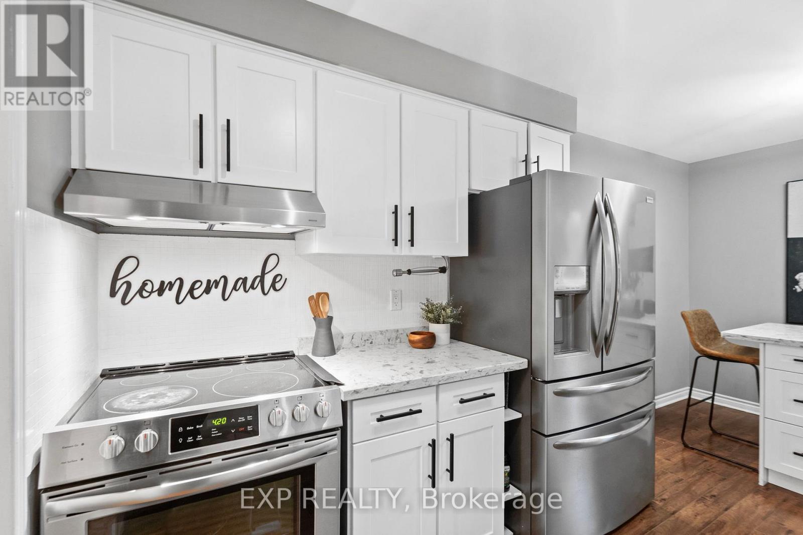 3005 Olympus Mews, Mississauga, Ontario  L5N 4V5 - Photo 13 - W12811348