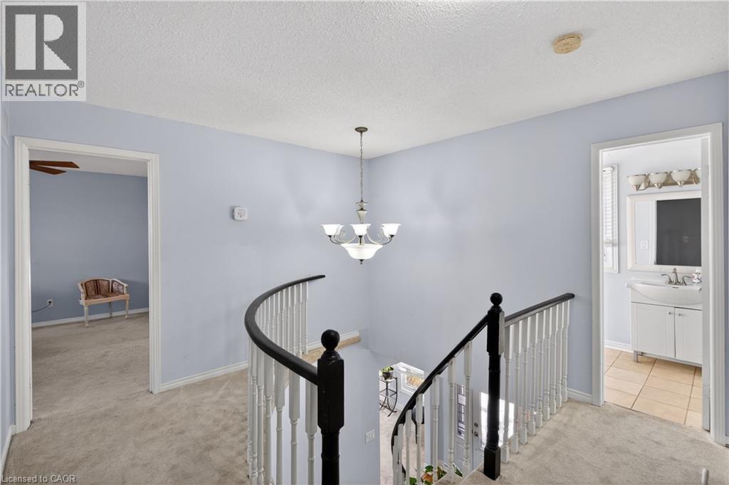 5 Giffin Road, Dundas, Ontario  L9H 6S1 - Photo 19 - 40803410