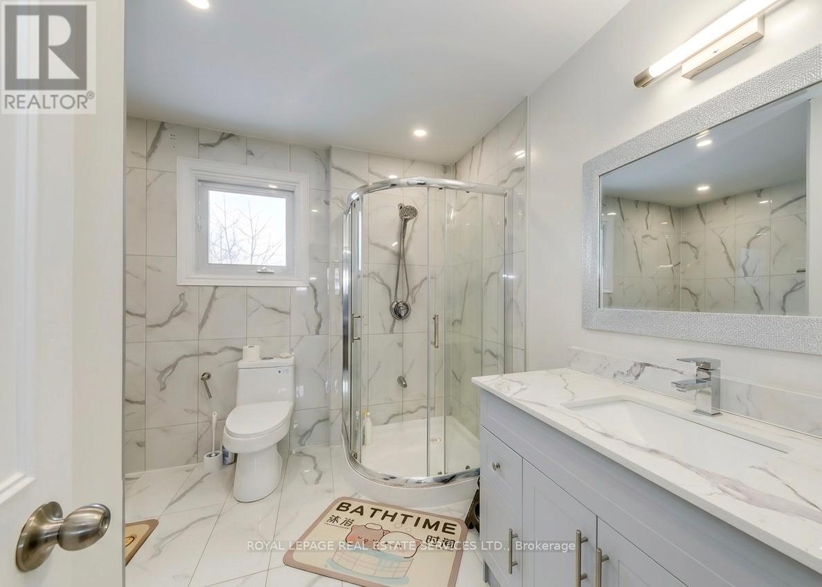 68 Nadine Crescent, Markham (Unionville), Ontario  L3R 7Y5 - Photo 33 - N12825858