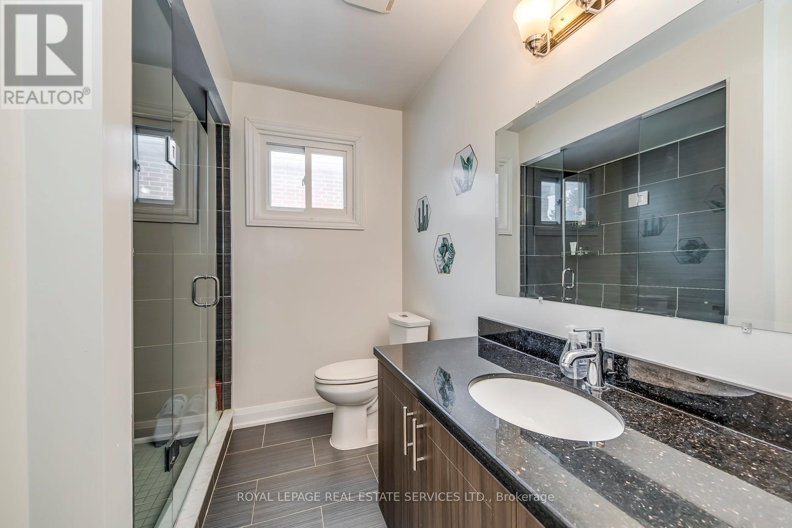 68 Nadine Crescent, Markham (Unionville), Ontario  L3R 7Y5 - Photo 40 - N12825858