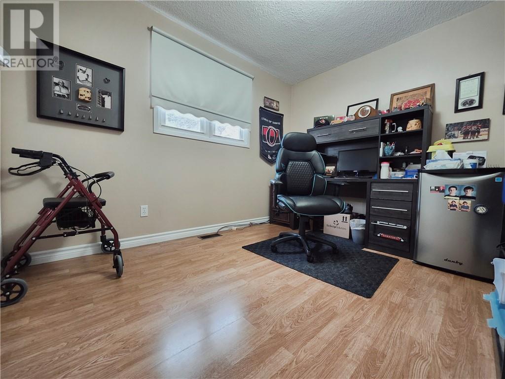 185 Eva Street, Hanmer, Ontario  P3P 1M4 - Photo 11 - 2126610