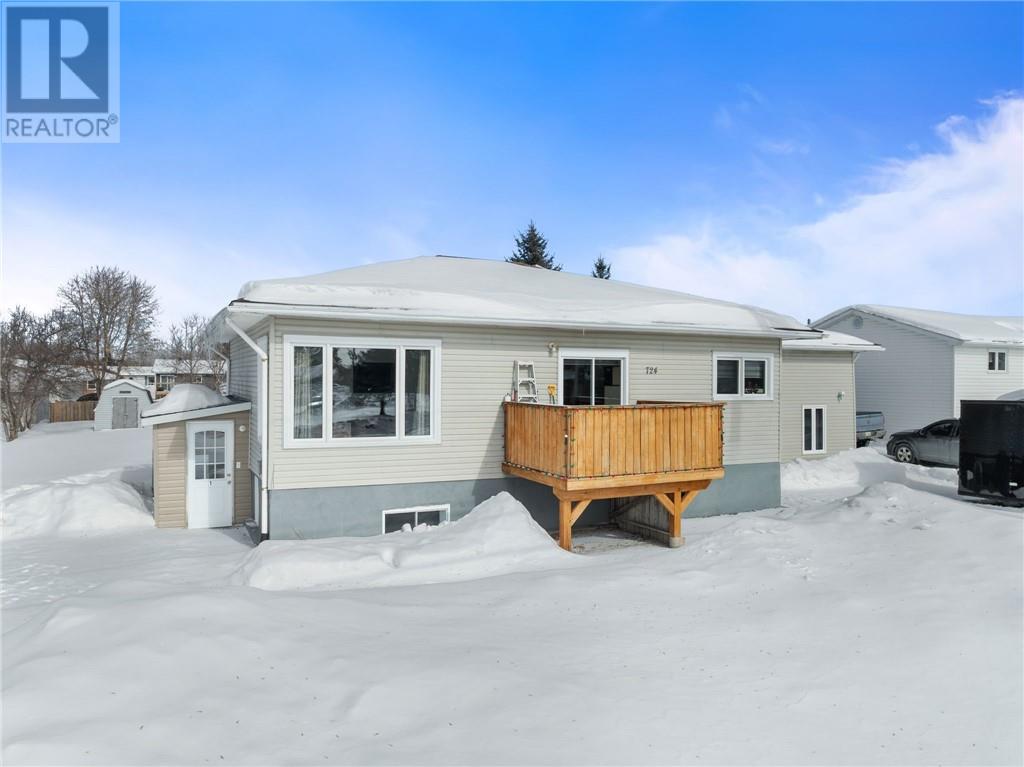 724 Notre Dame Avenue W, Azilda, Ontario