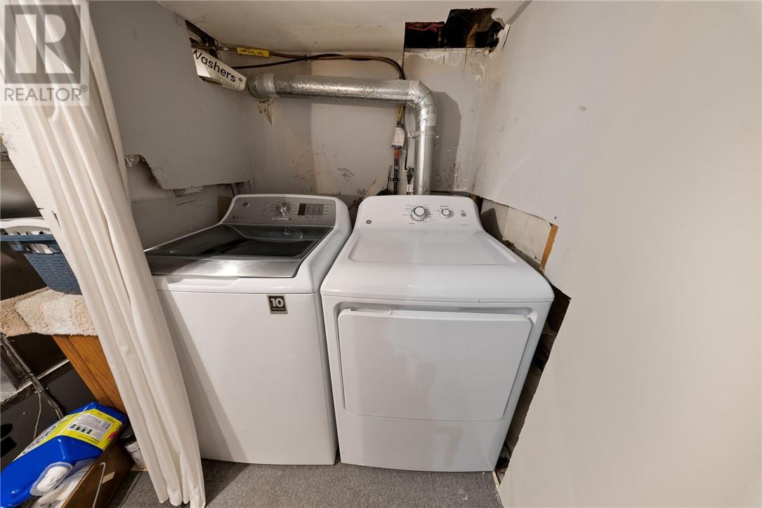 724 Notre Dame Avenue W, Azilda, Ontario  P0M 1B0 - Photo 35 - 2126607