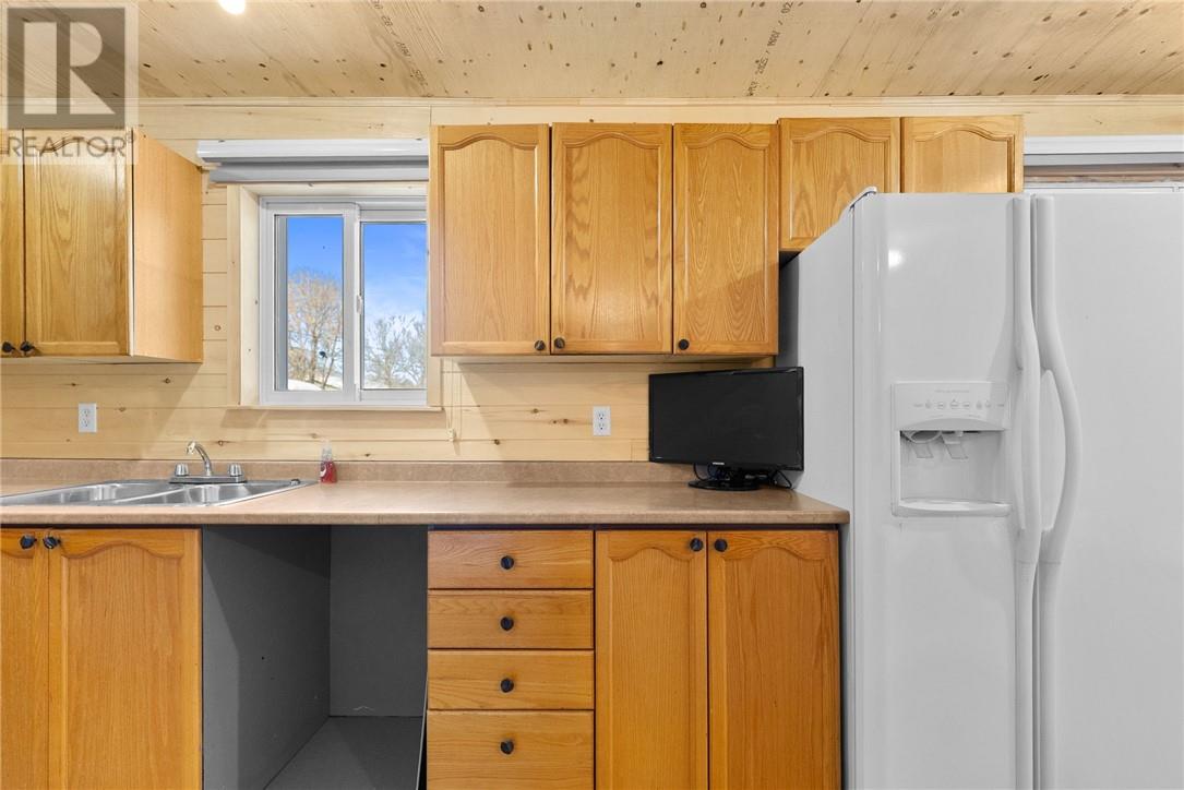 724 Notre Dame Avenue W, Azilda, Ontario  P0M 1B0 - Photo 40 - 2126607