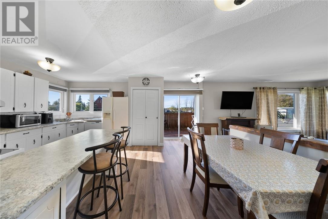 724 Notre Dame Avenue W, Azilda, Ontario  P0M 1B0 - Photo 7 - 2126607