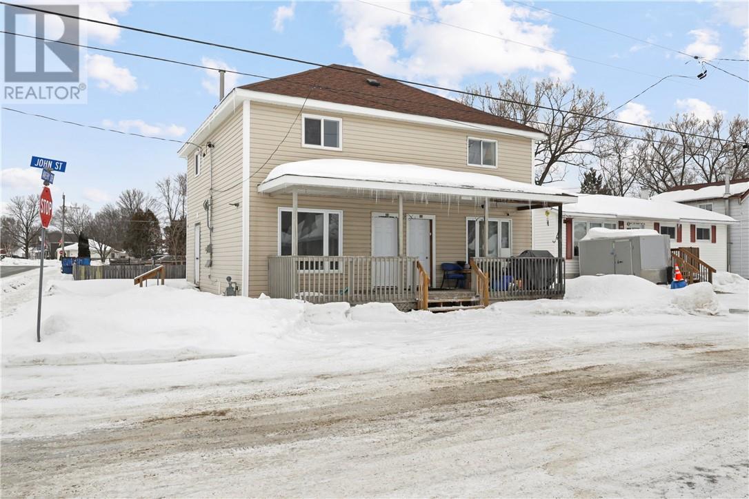 418 John Street, Espanola, Ontario  P5E 1K9 - Photo 3 - 2126577