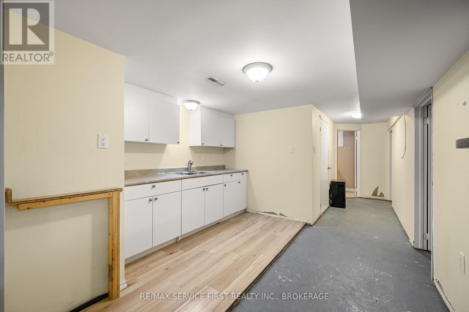 28 Brant Avenue, Kingston, Ontario  K7K 4V1 - Photo 17 - X12825354