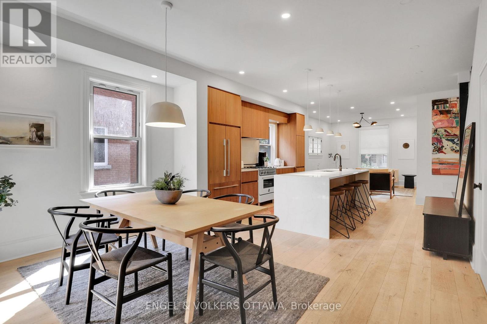 597 Maclaren Street, Ottawa, Ontario  K1R 5K8 - Photo 13 - X12804354