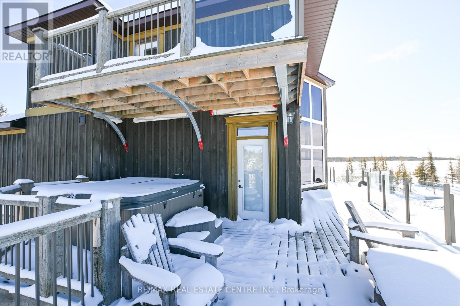 796 Dorcas Bay Road, Northern Bruce Peninsula, Ontario  N0H 2R0 - Photo 12 - X12825856