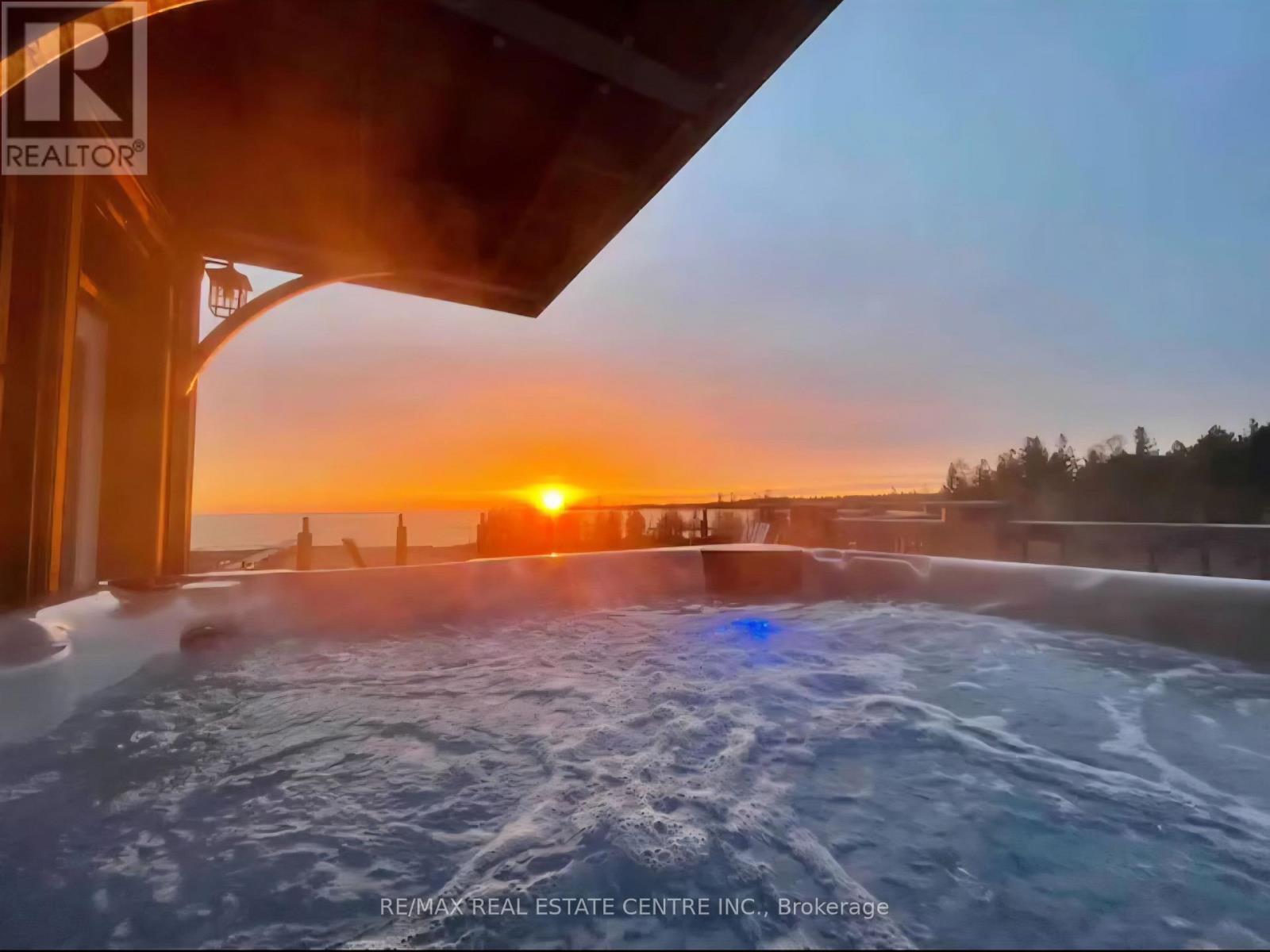 796 Dorcas Bay Road, Northern Bruce Peninsula, Ontario  N0H 2R0 - Photo 13 - X12825856