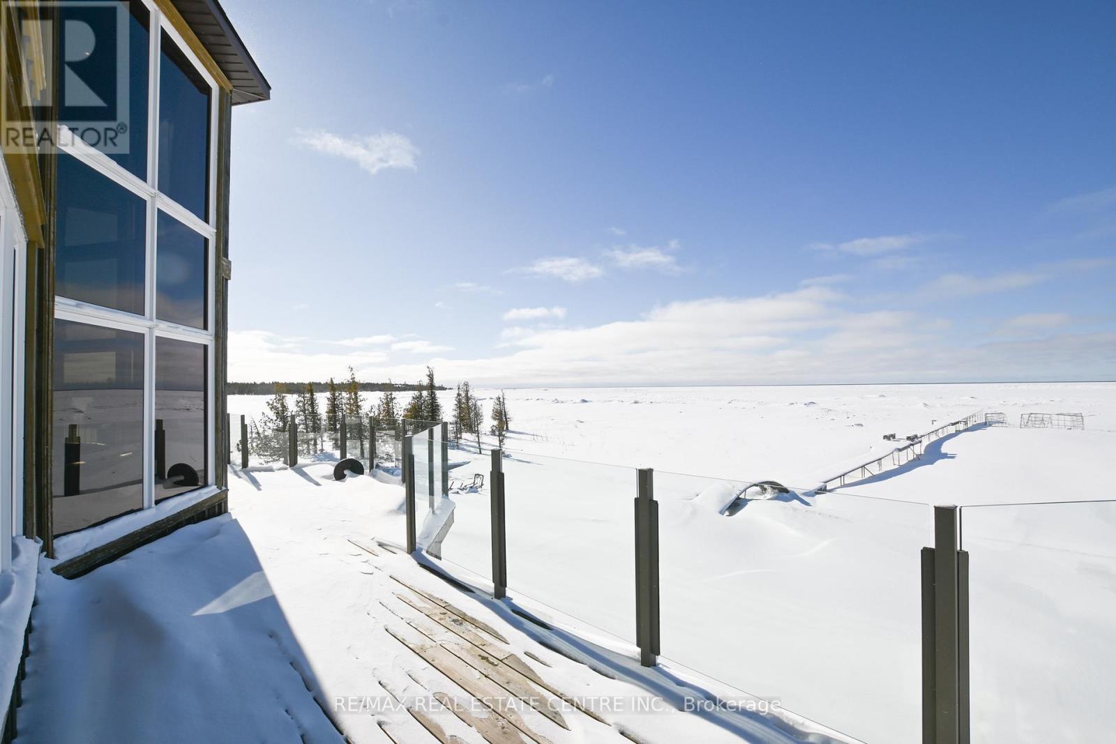 796 Dorcas Bay Road, Northern Bruce Peninsula, Ontario  N0H 2R0 - Photo 14 - X12825856