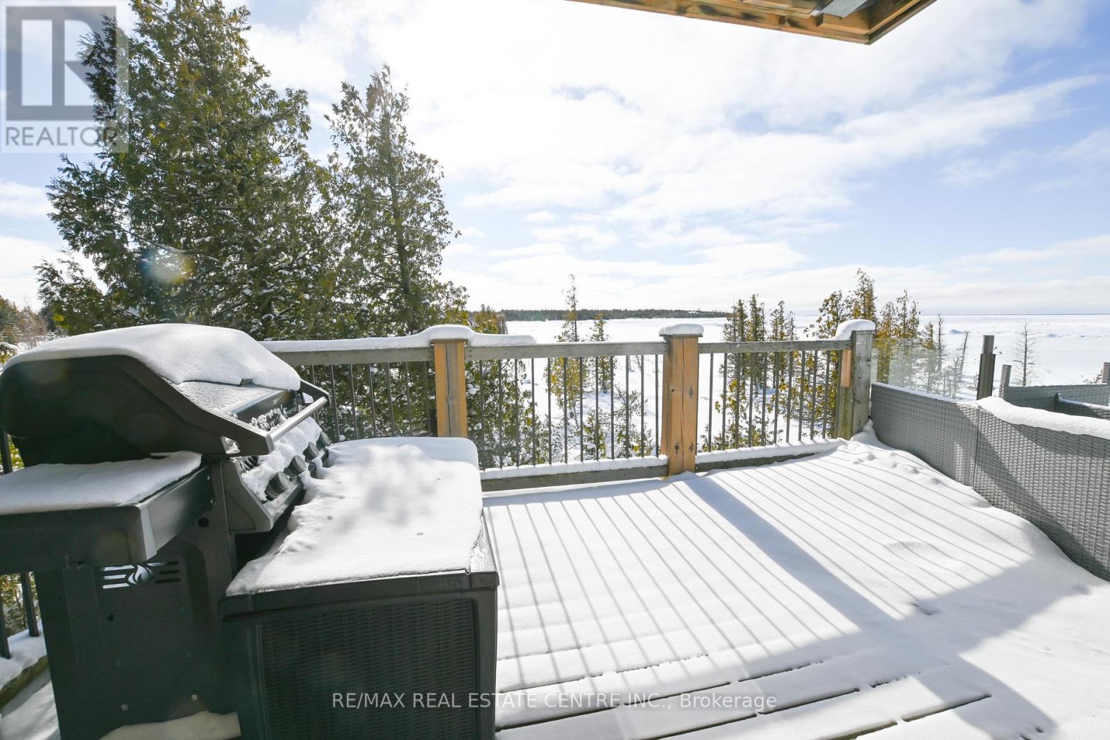 796 Dorcas Bay Road, Northern Bruce Peninsula, Ontario  N0H 2R0 - Photo 23 - X12825856