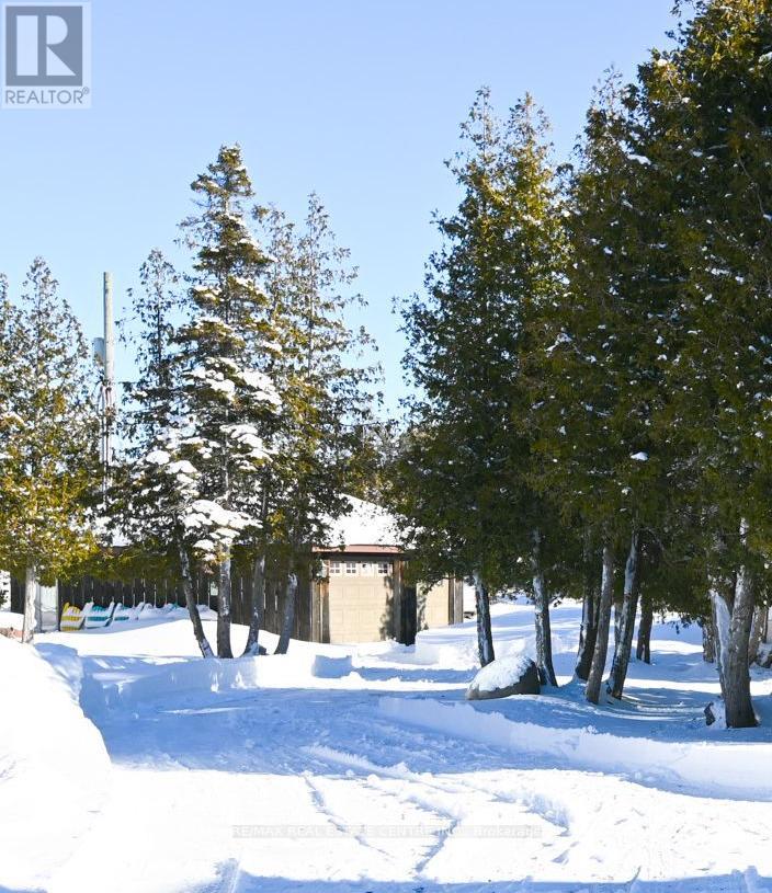 796 Dorcas Bay Road, Northern Bruce Peninsula, Ontario  N0H 2R0 - Photo 43 - X12825856