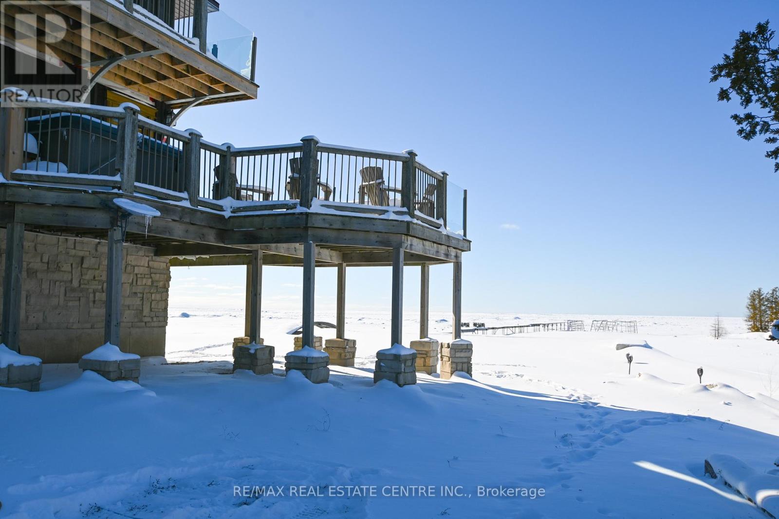 796 Dorcas Bay Road, Northern Bruce Peninsula, Ontario  N0H 2R0 - Photo 46 - X12825856