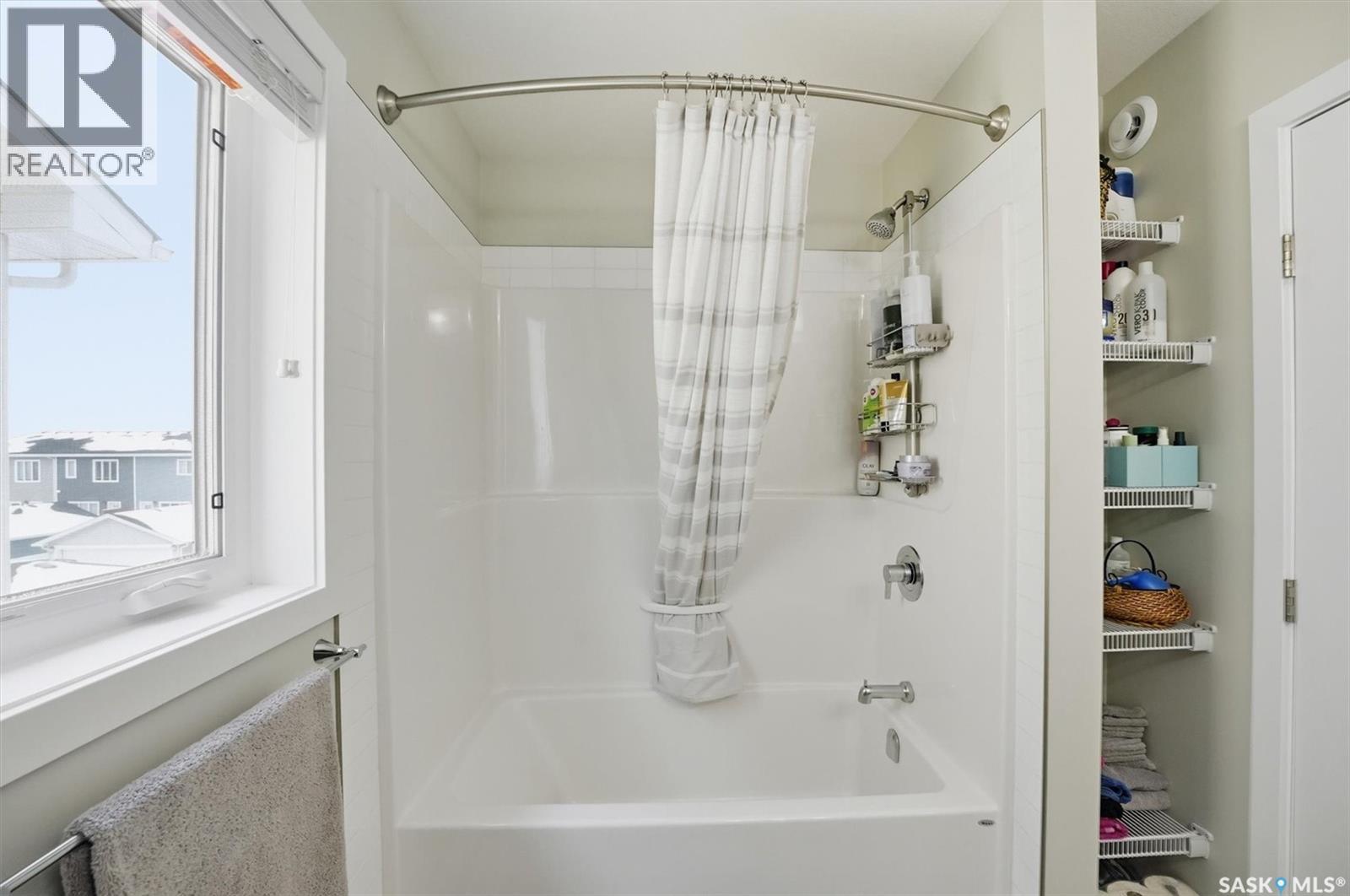 147 Newton Way, Saskatoon, Saskatchewan  S7V 0N6 - Photo 19 - SK029061