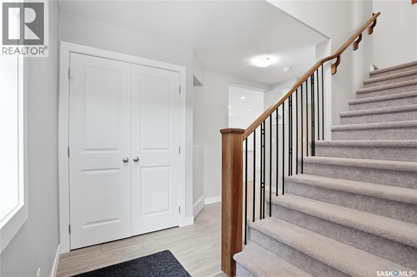 429 Germain Manor, Saskatoon, Saskatchewan  S7V 0V1 - Photo 3 - SK029008