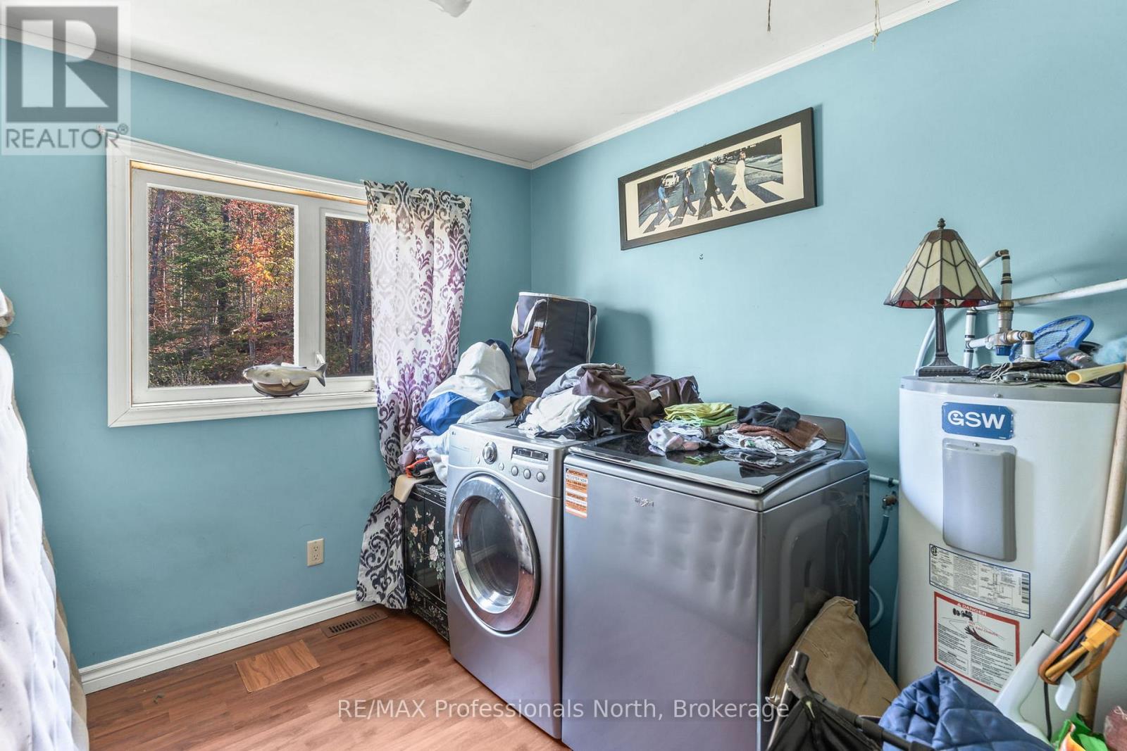 2179 South Lake Road, Minden Hills, Ontario K0M 2K0 - Photo 17 - X12825938