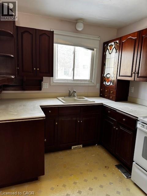 316e Bluevale Street N Unit# 37, Waterloo, Ontario  N2J 4G3 - Photo 2 - 40794687