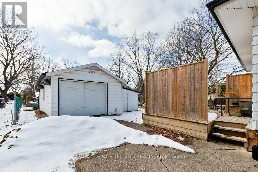 102 Steele Street, St. Thomas, Ontario  N5R 2Y5 - Photo 35 - X12825930