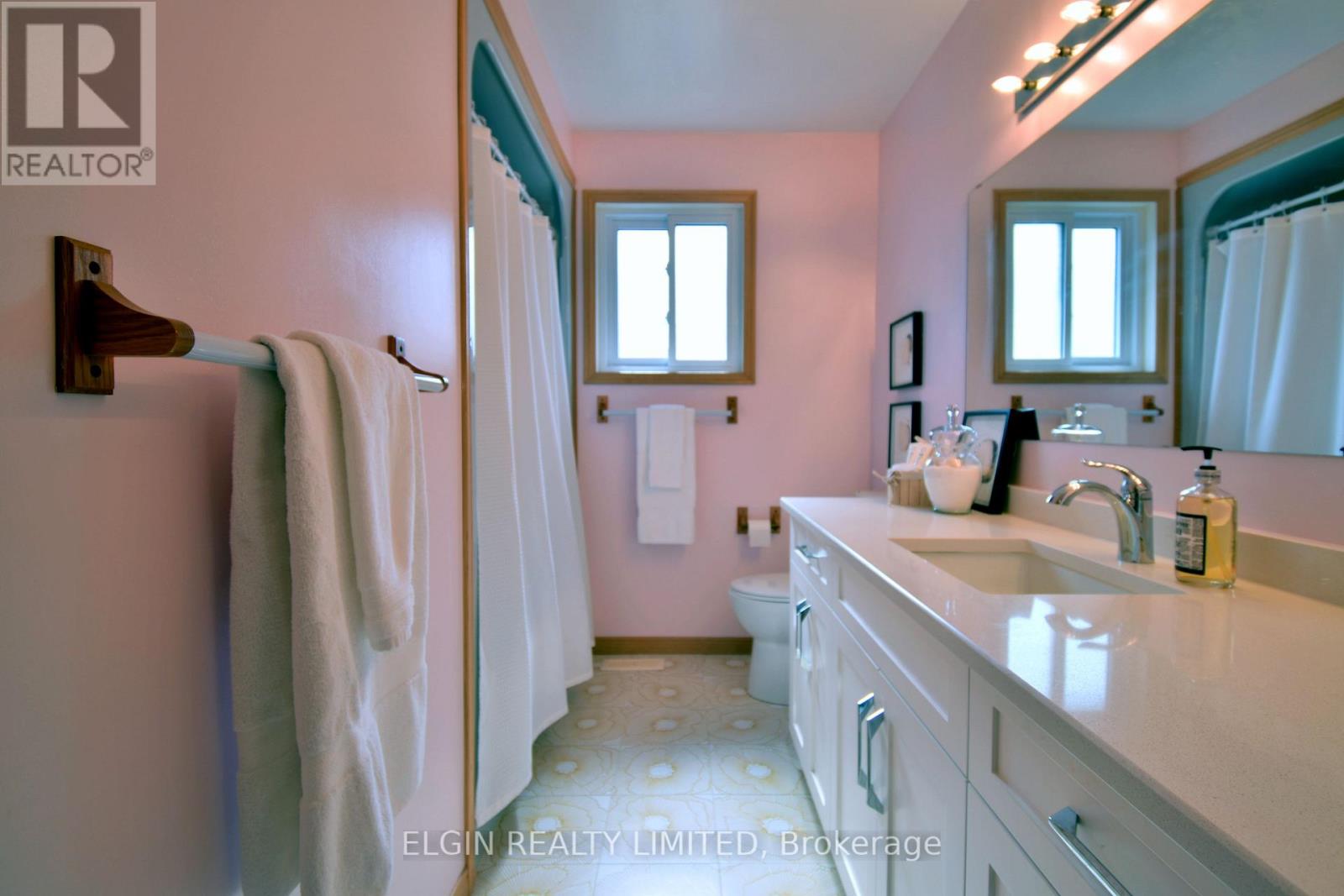 10 Palmer Court, St. Thomas, Ontario  N5R 5Y9 - Photo 14 - X12825958