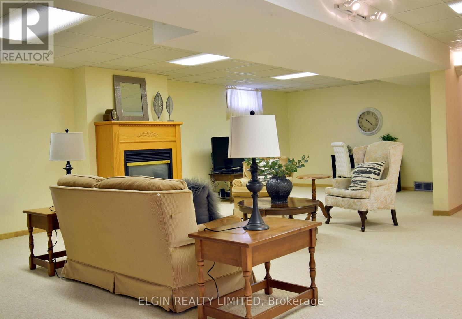 10 Palmer Court, St. Thomas, Ontario  N5R 5Y9 - Photo 19 - X12825958