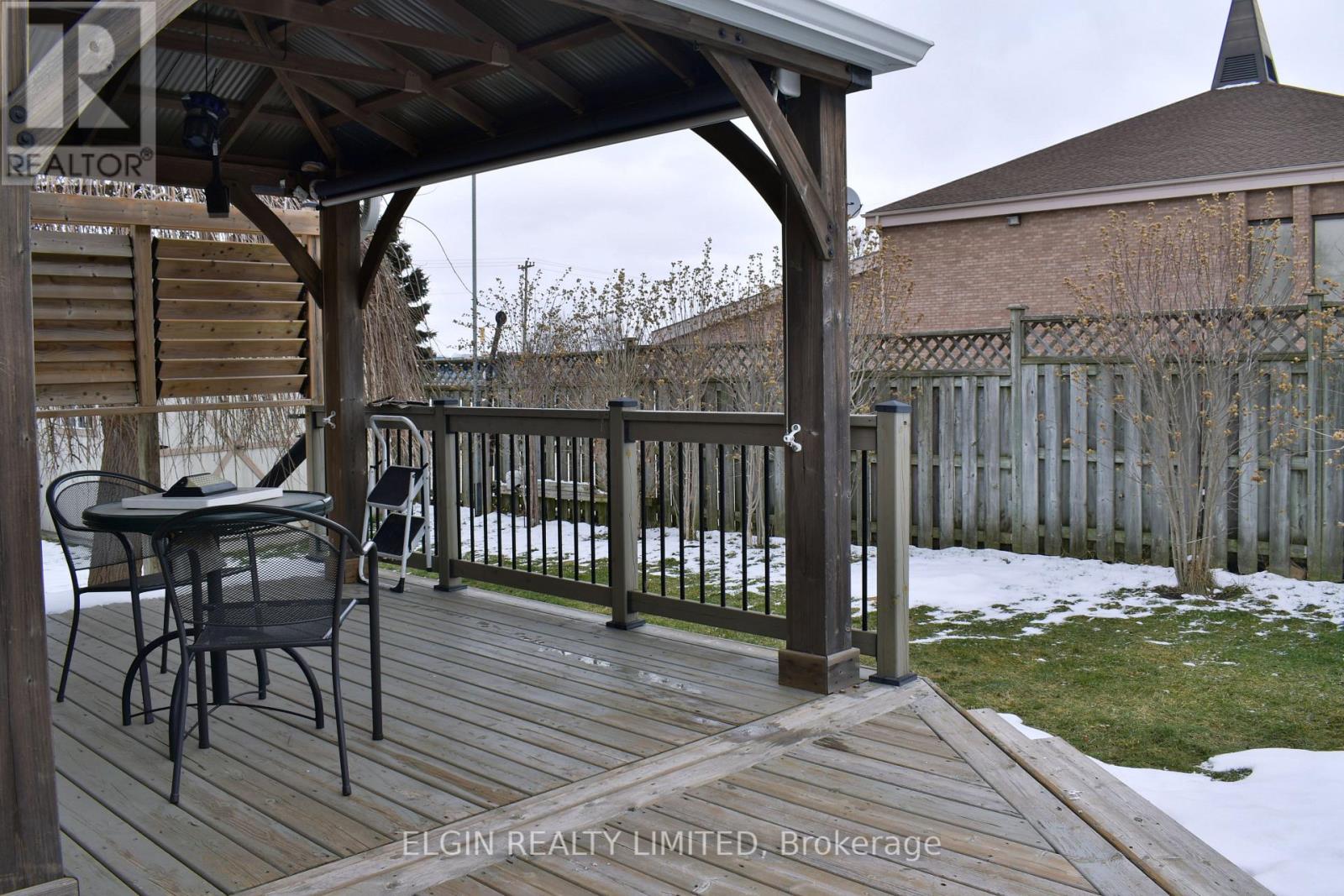 10 Palmer Court, St. Thomas, Ontario  N5R 5Y9 - Photo 29 - X12825958