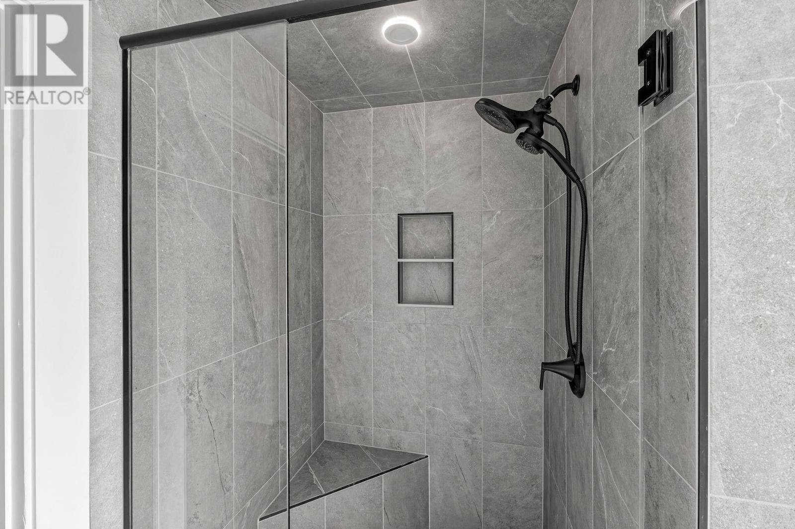 2 Sheffield Crescent, Charlottetown, Prince Edward Island  C1E 2G8 - Photo 35 - 202600036