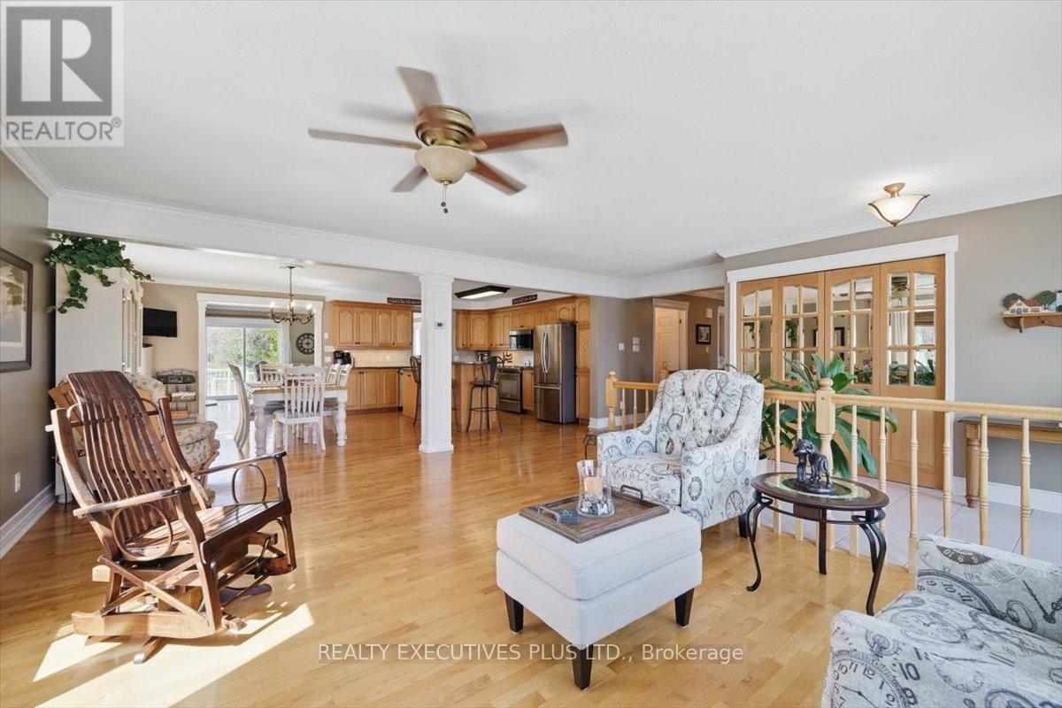 2935 Baseline Road, Clarence-Rockland, Ontario  K0A 3N0 - Photo 7 - X12825906