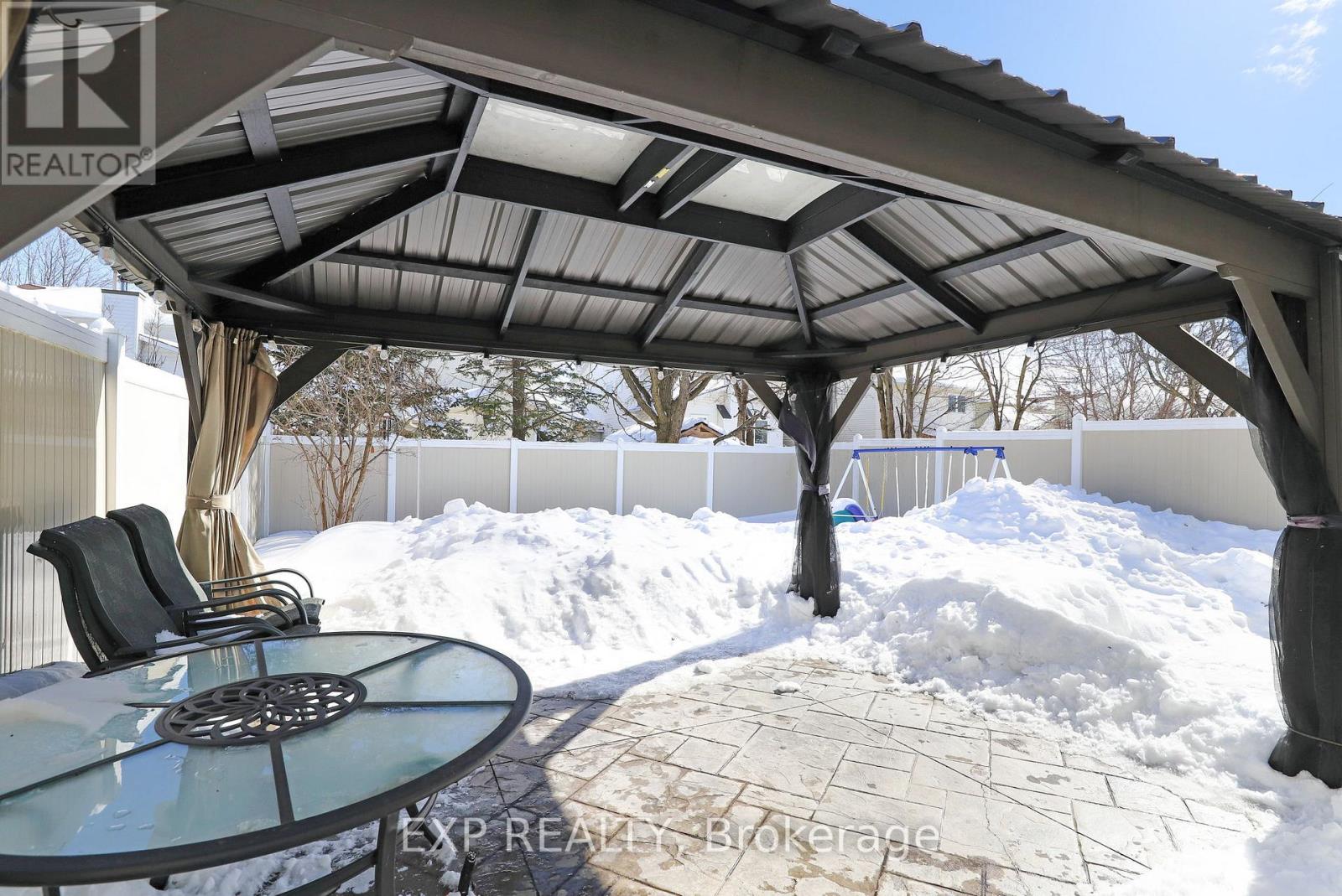 39 Barra Avenue, Ottawa, Ontario  K2L 2R9 - Photo 31 - X12825950