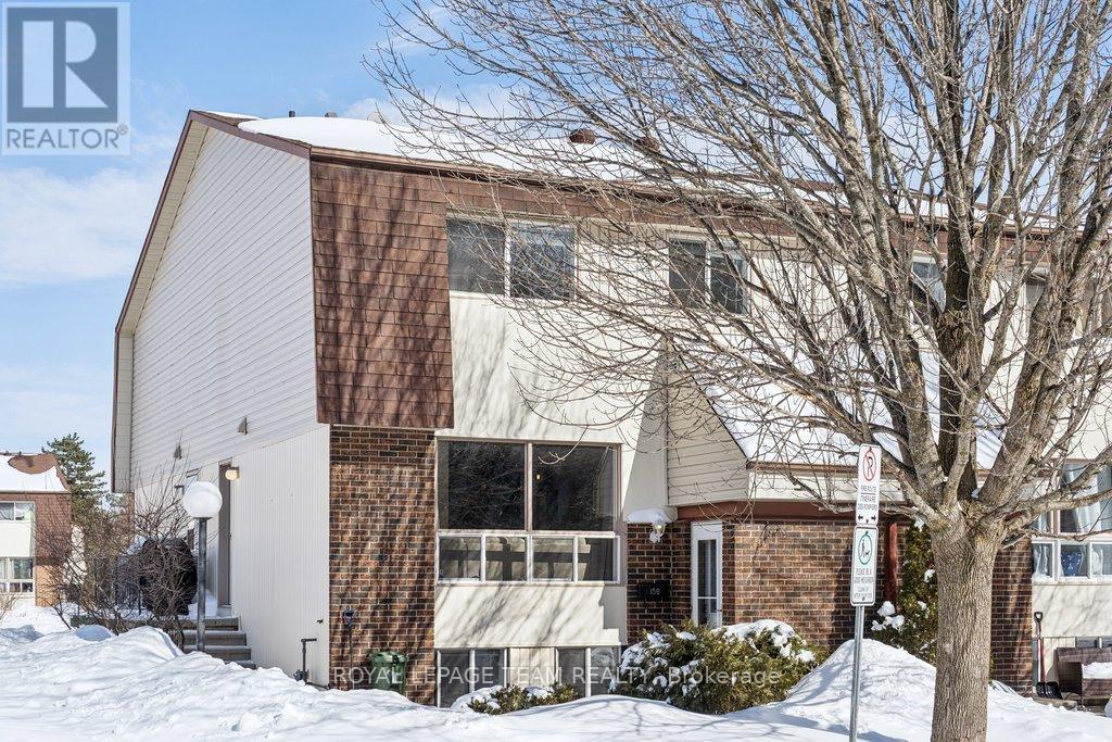 109 - 15B FORESTER CRESCENT, Ottawa, Ontario