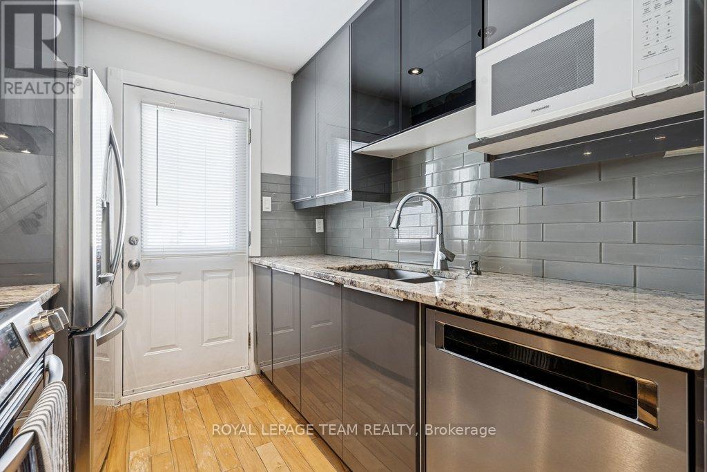109 - 15b Forester Crescent, Ottawa, Ontario  K2H 8Y1 - Photo 12 - X12825952