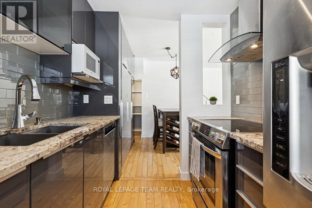 109 - 15b Forester Crescent, Ottawa, Ontario  K2H 8Y1 - Photo 14 - X12825952
