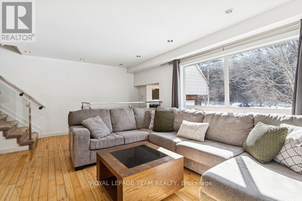 109 - 15b Forester Crescent, Ottawa, Ontario  K2H 8Y1 - Photo 6 - X12825952