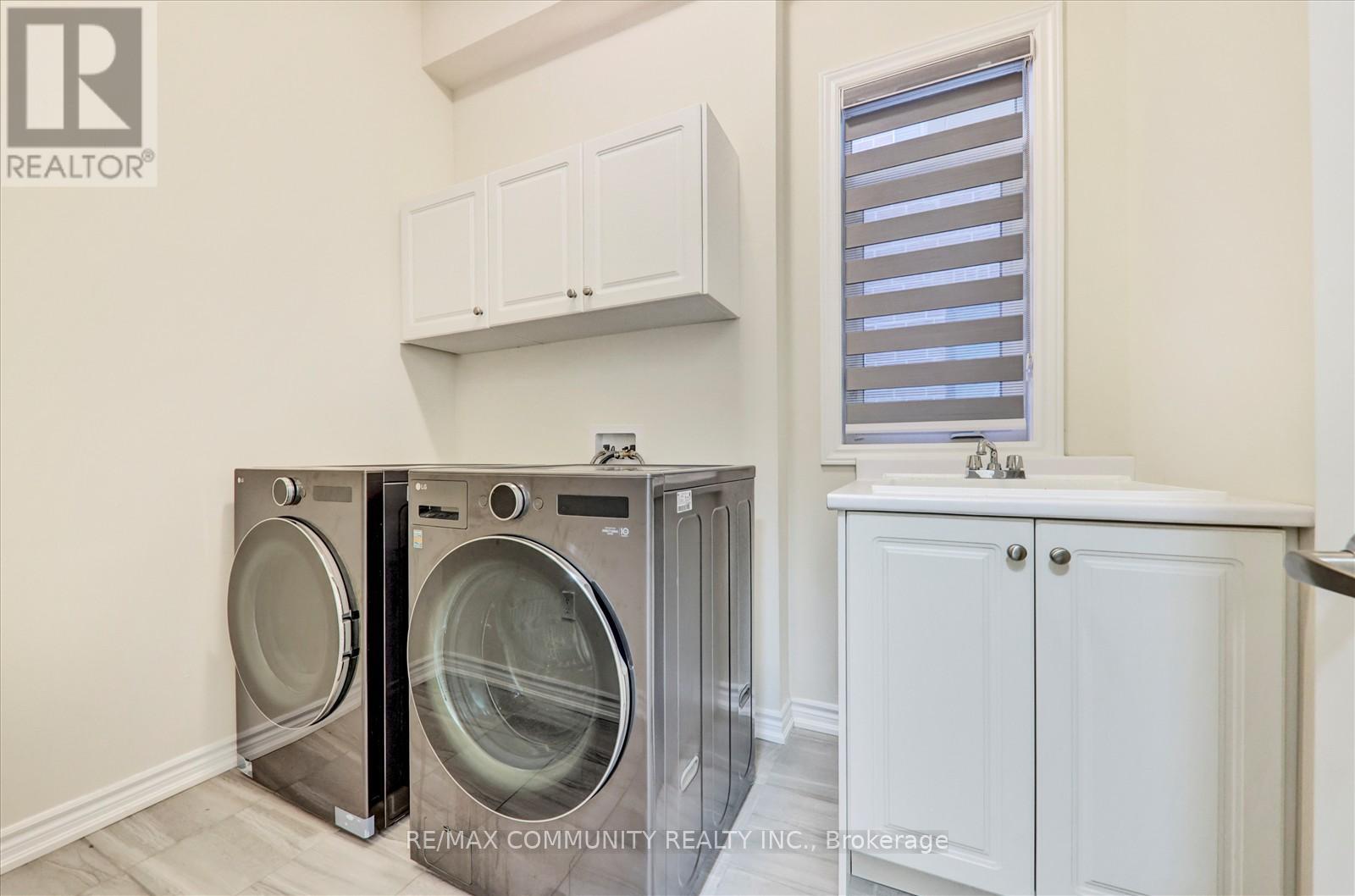 150 Jonkman Boulevard, Bradford West Gwillimbury, Ontario  L3Z 4J8 - Photo 20 - N12822482