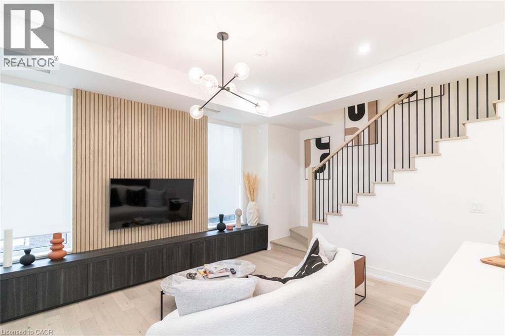 5 Wellington Street Unit# 101, Kitchener, Ontario  N2G 0E3 - Photo 2 - 40807984