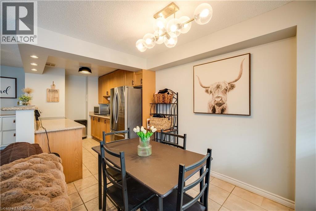 793 Colborne Street E Unit# 304, Brantford, Ontario  N3S 7J3 - Photo 5 - 40804941