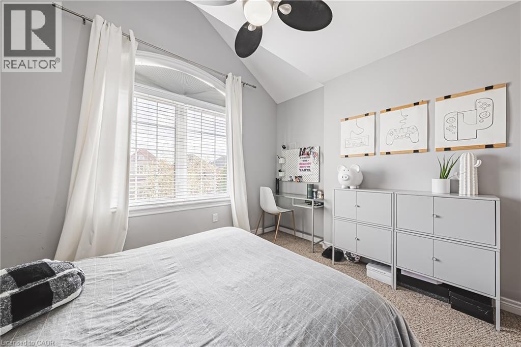 8 Matteo Trail, Hamilton, Ontario  L9B 0E8 - Photo 18 - 40784313