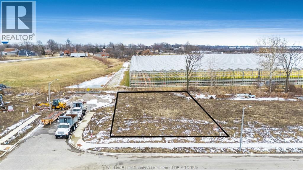 MLS# 26004015: 1876 Molise BOULEVARD, Kingsville, Canada