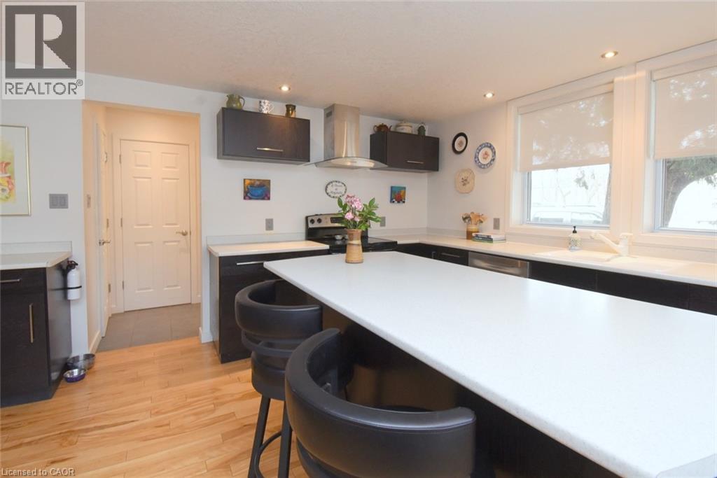 25 Bond Street S, Dundas, Ontario  L9H 3H2 - Photo 17 - 40807899