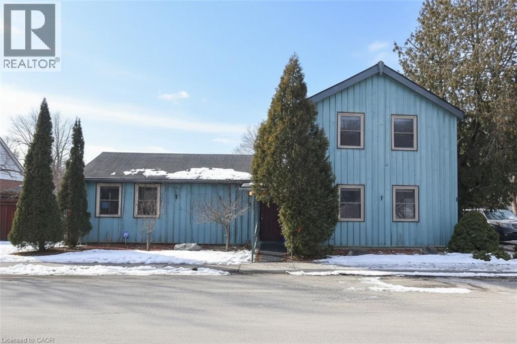 25 BOND Street S, Dundas, Ontario