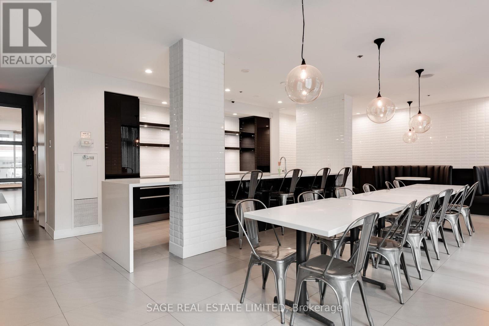 Lorem Ipsum Dolor Sit Am, Toronto, Ontario  M4V  - Photo 17 - DEMO29406108